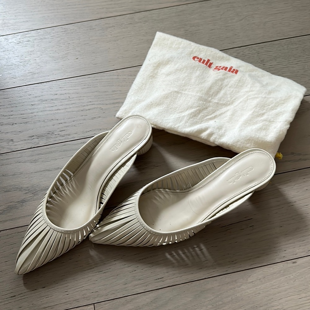 Cult Gaia Alia Mule Ivory Patent Leather